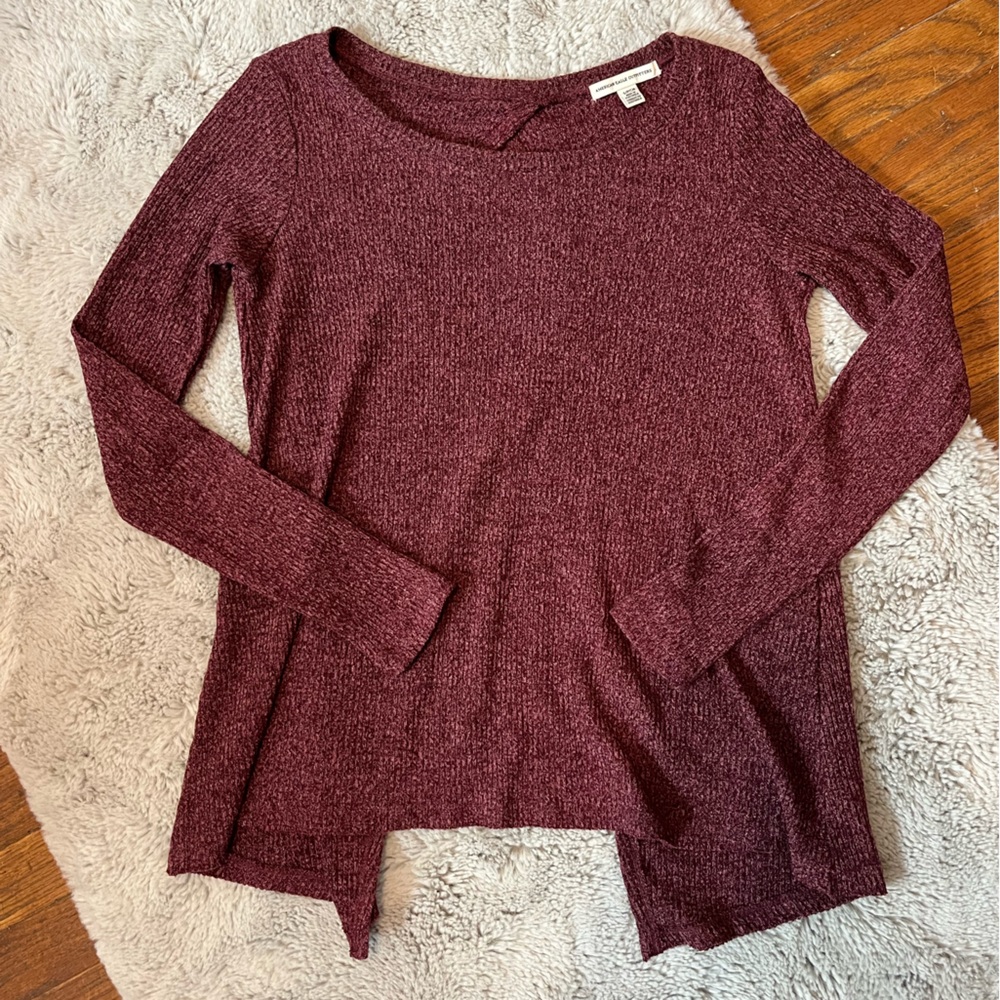🦅 American Eagle open back sweater